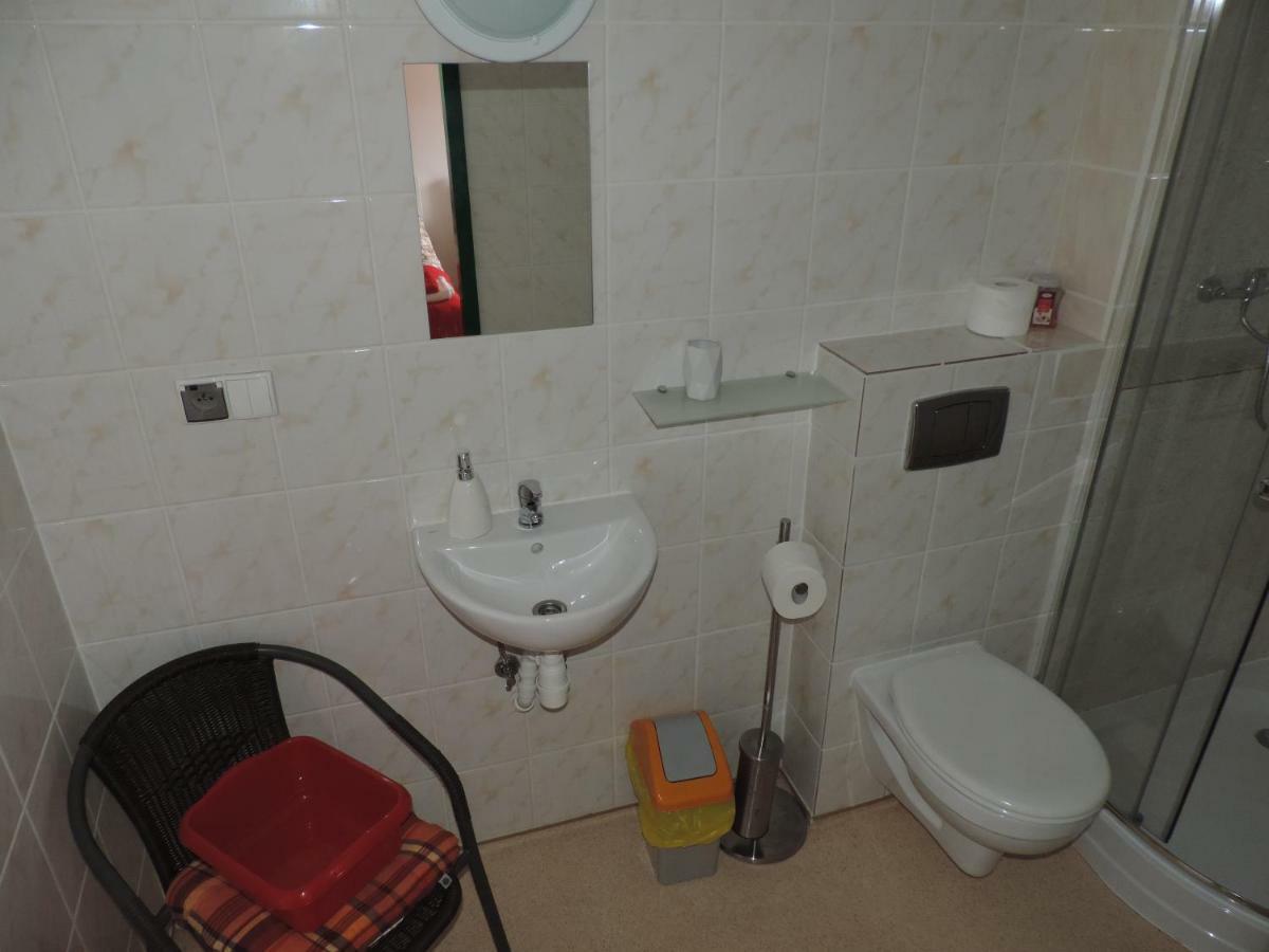 Pod Miotelka Wlen Bagian luar foto