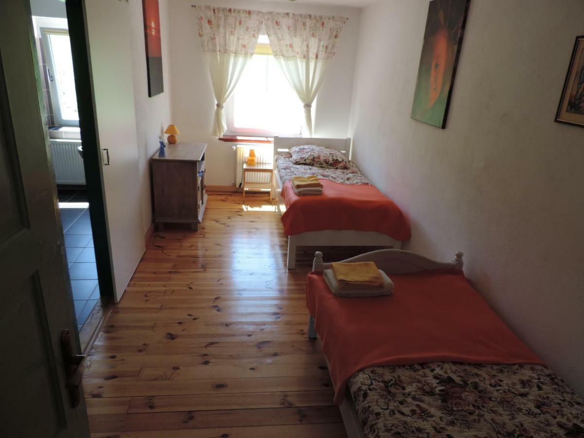Pod Miotelka Wlen Bagian luar foto